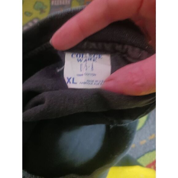 Vintage 1993 looney tunes authentic tweety bird tee rare college ware - Picture 3 of 5